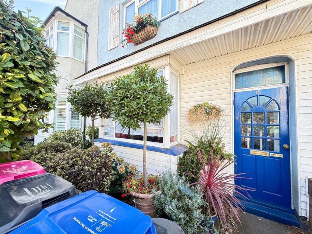 House in Southend-on-Sea - View 4