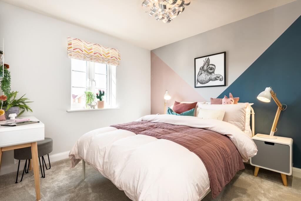 House in Chesterfield, Staveley CP - More