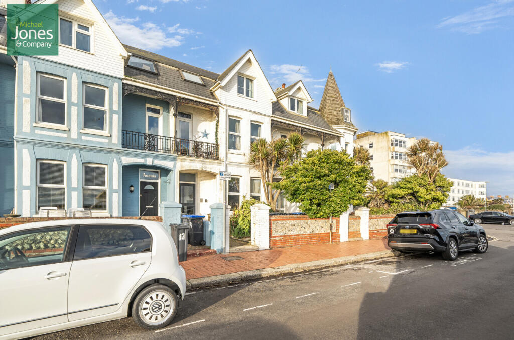 Main image of property: New Parade, Worthing, West Sussex, BN11