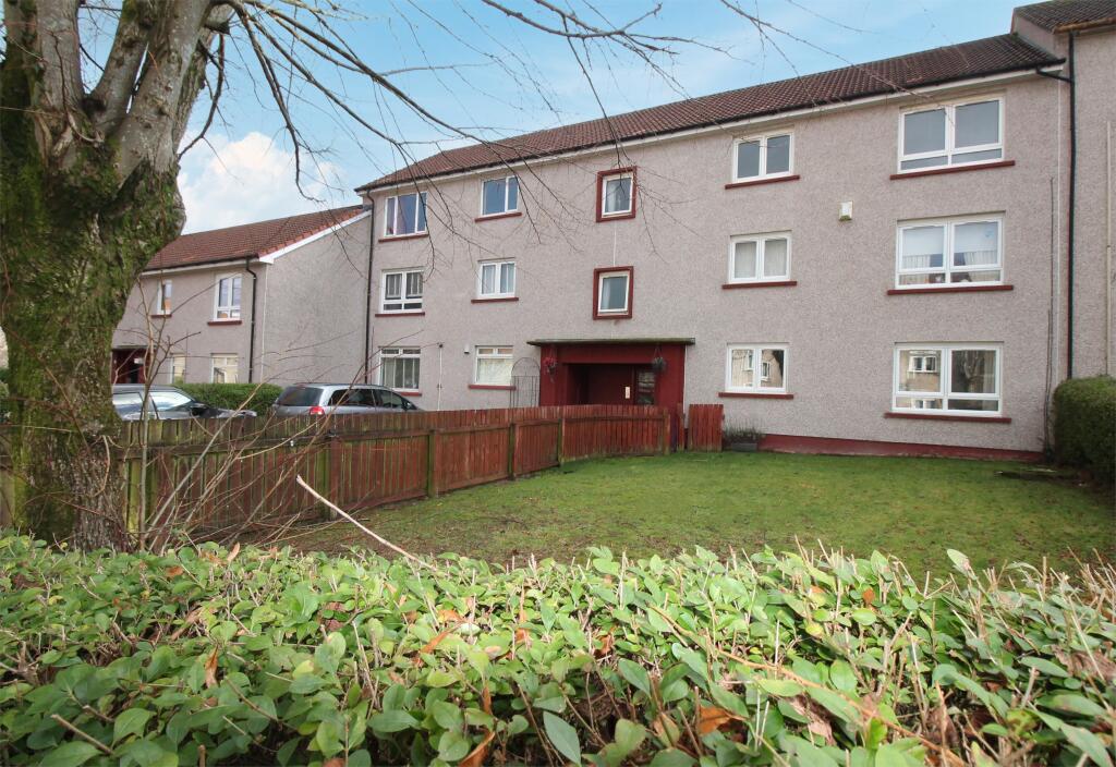 Main image of property: 13e Aurs Crescent, Barrhead, Glasgow, G78 2LT