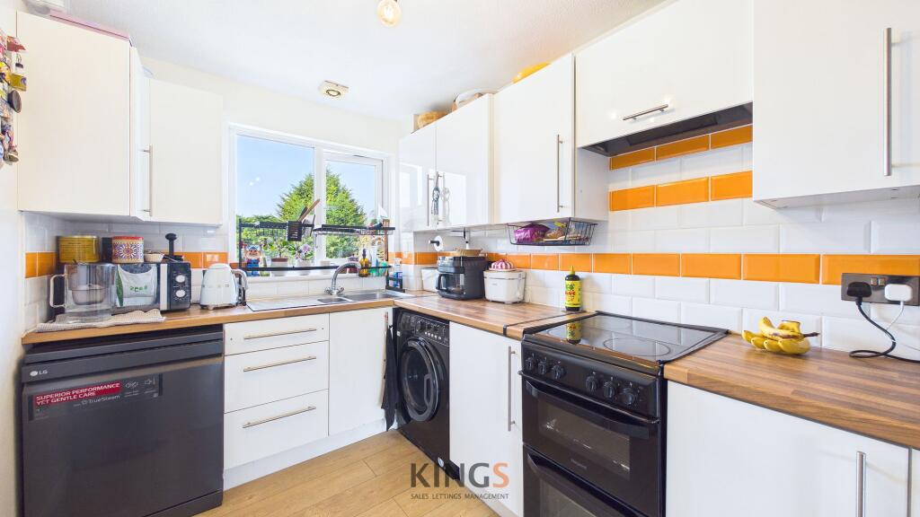 Additional image 3 of Nash Close, North Mymms, AL9