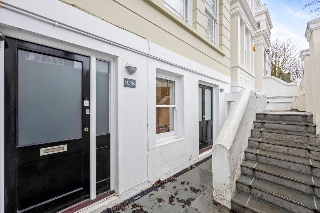 Apartment in Hove, Brighton and Hove - View 3