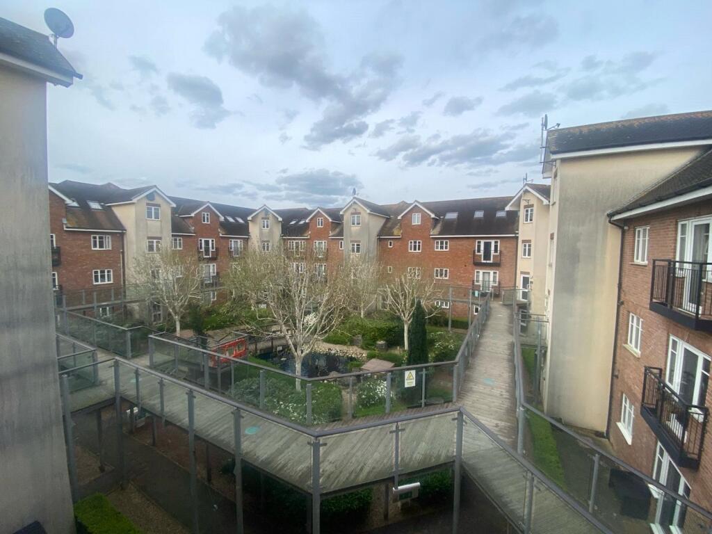 Main image of property: Lumley Road, Horley, Surrey, RH6