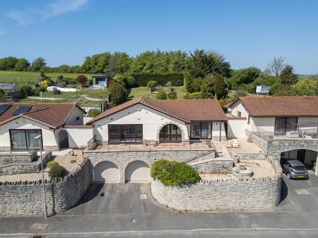 Main image of property: Budmouth Avenue, Preston
