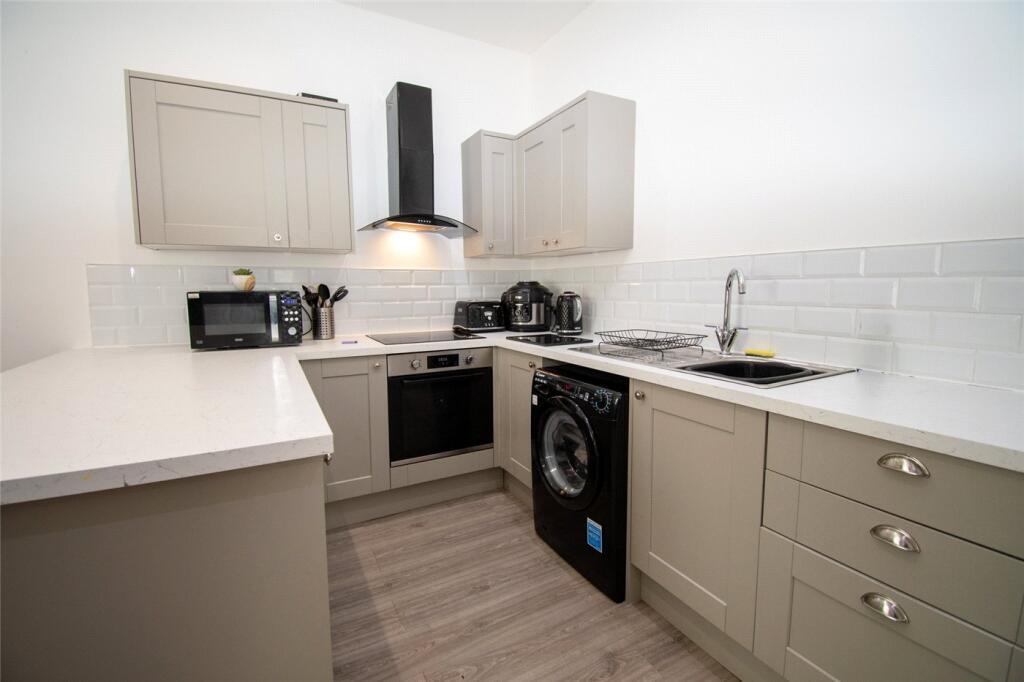 Apartment in Chester - View 4