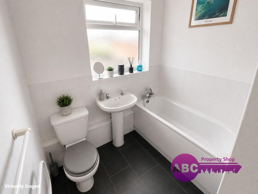 Apartment in Liverpool - More