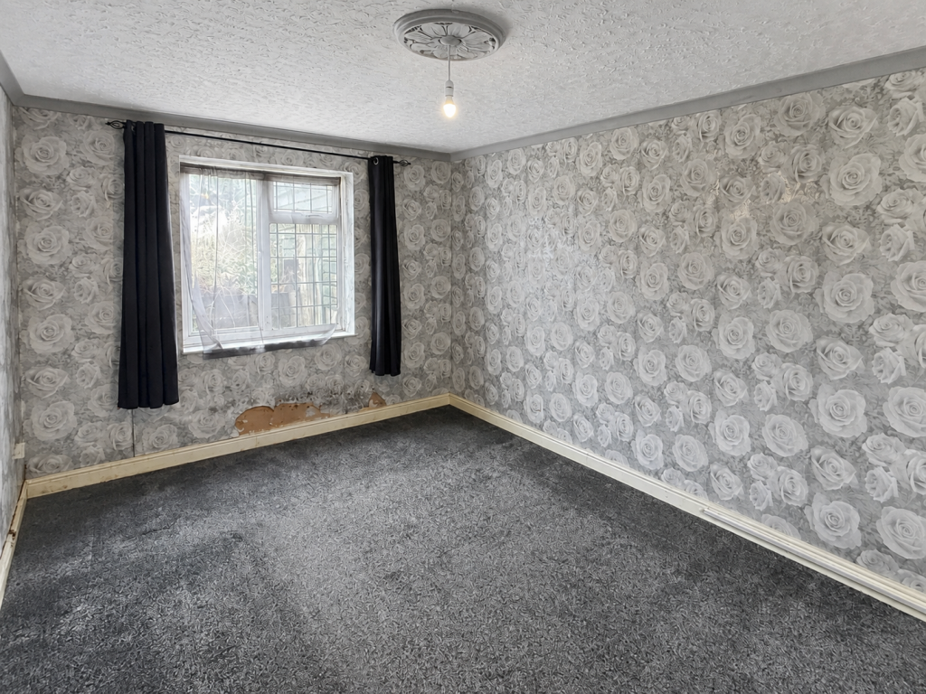 House in Dudley, West Midlands - View 5