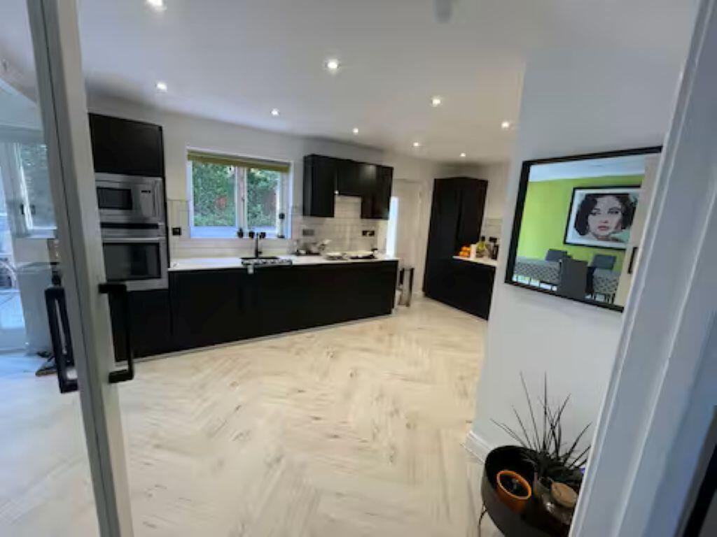 House in Birmingham, West Midlands - View 3