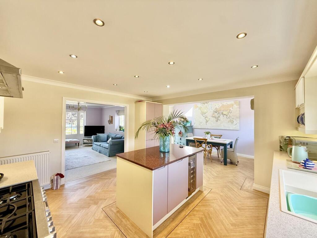 House in Bournemouth, Bournemouth, Christchurch and Poole - View 5