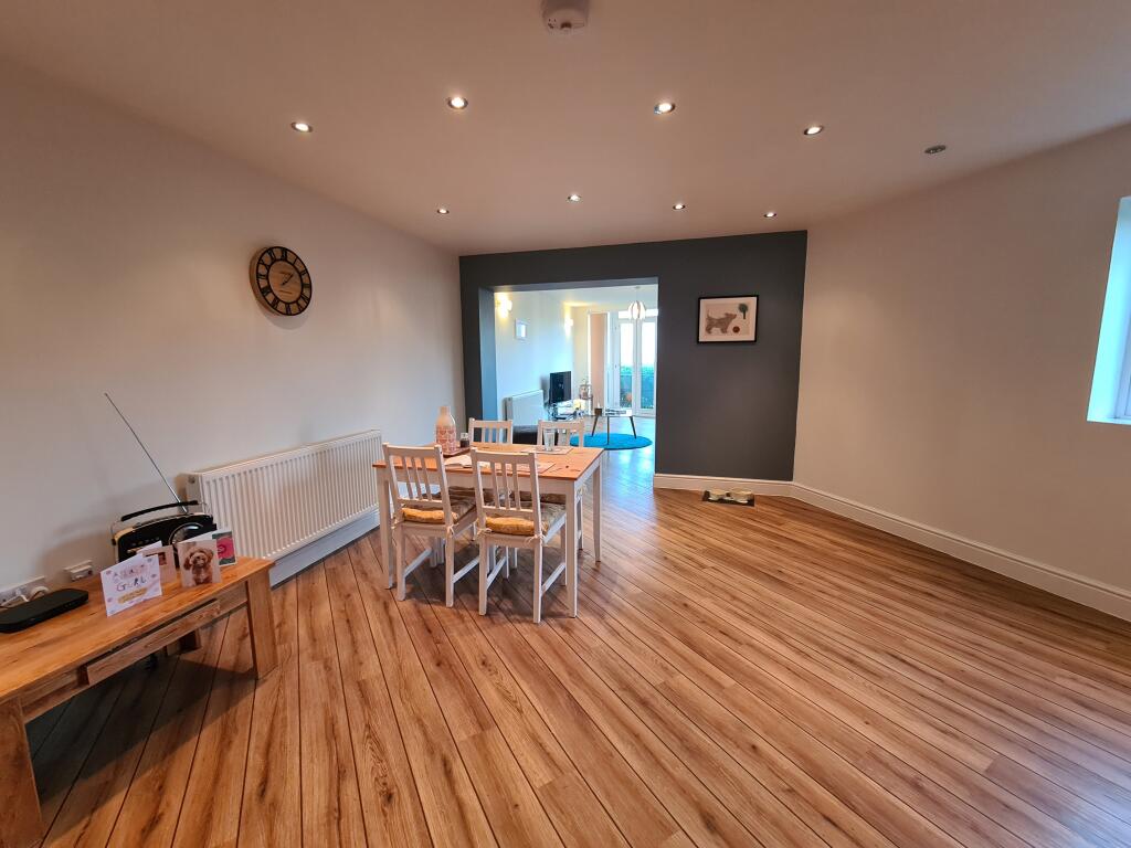 Main image of property: Wren Gardens, Portishead