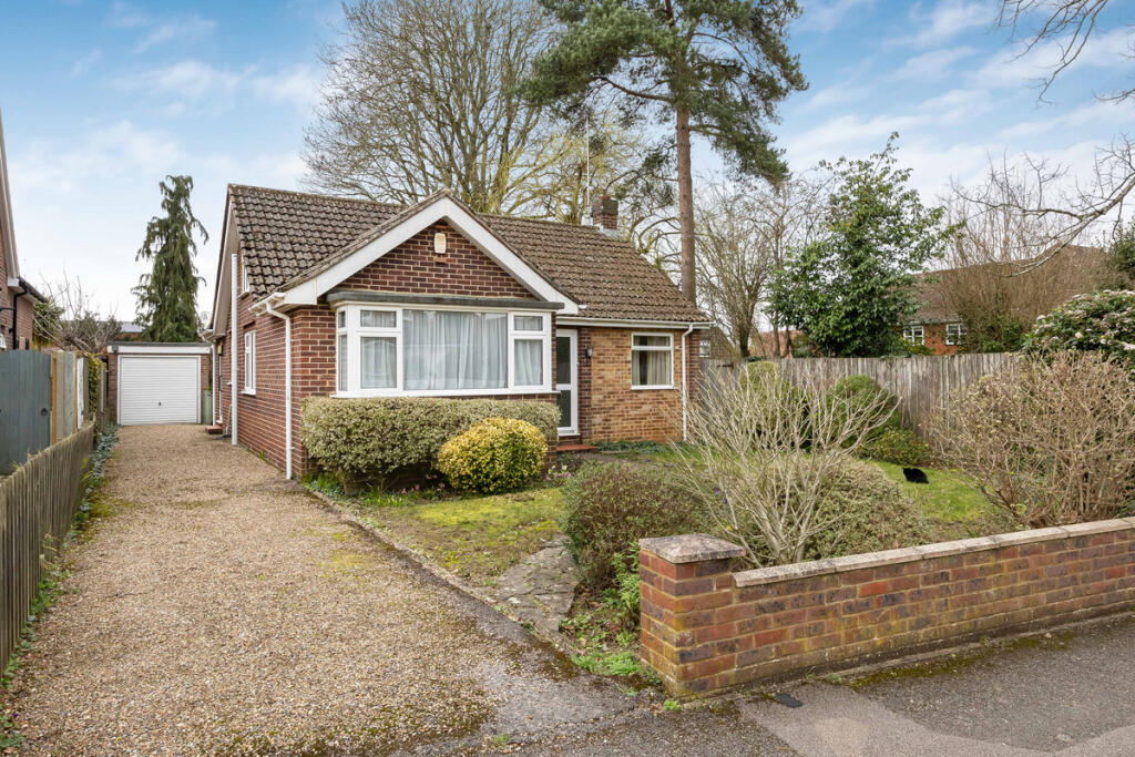 Main image of property: Beverley Gardens, Wargrave, RG10