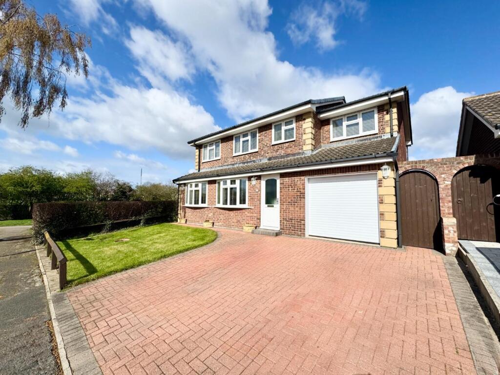Main image of property: Warbler Close, Ingleby Barwick, Stockton-On-Tees
