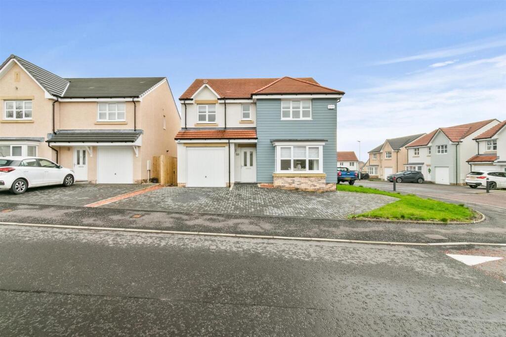 Main image of property: Garshake Wynd Dumbarton, G82 3AF