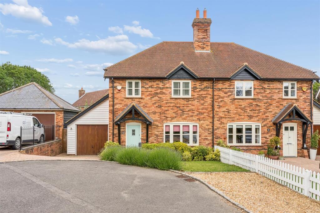 Main image of property: Fox Lane, Drayton Parslow, Buckinghamshire