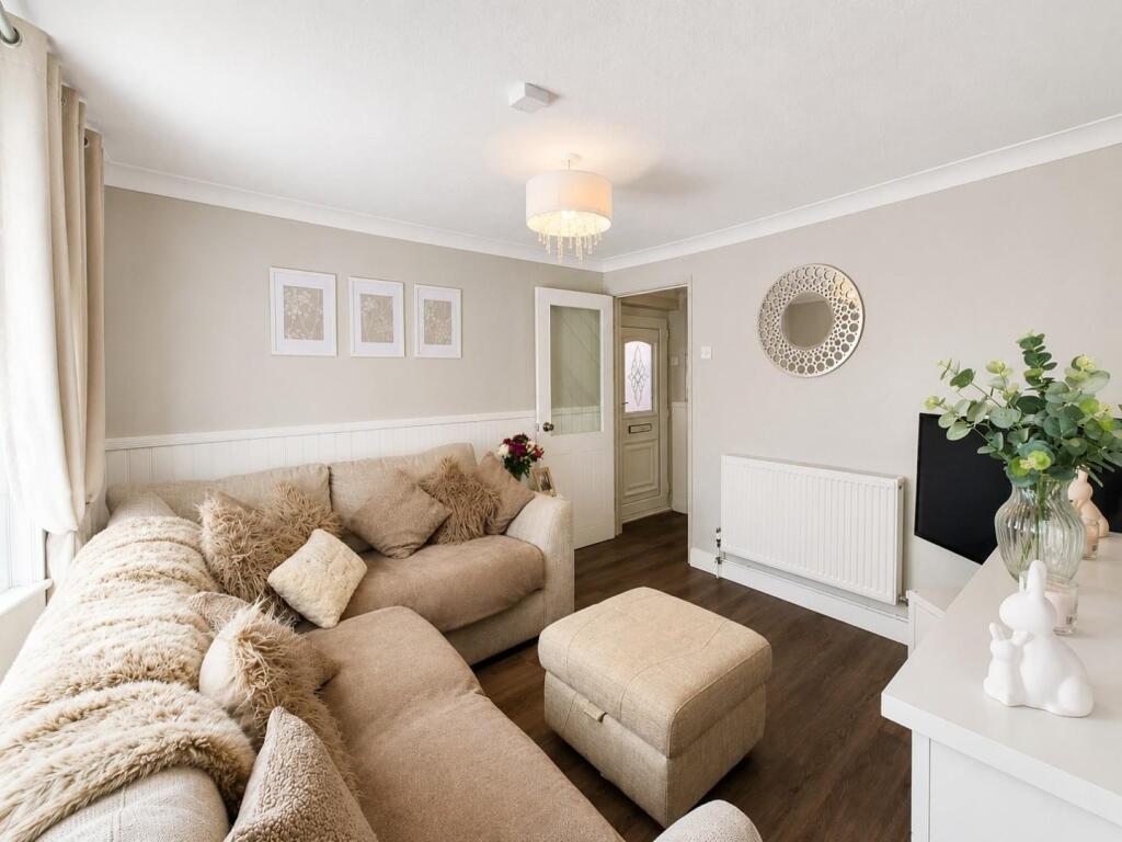 House in Northampton, Earls Barton - View 3