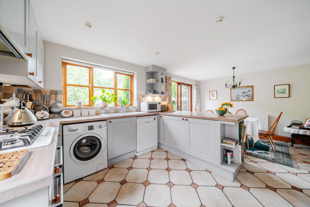 House in Waverley, Cranleigh - View 2