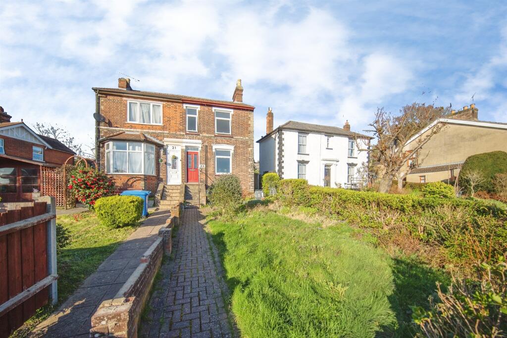 Main image of property: Alexandra Road, Ipswich