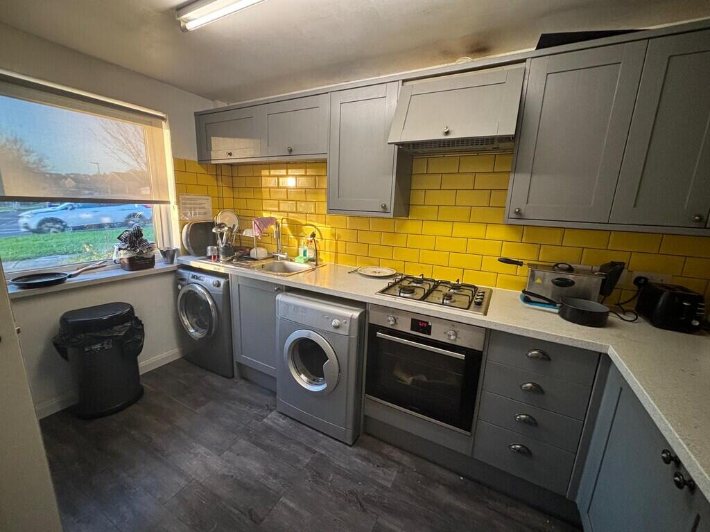 Lyde Road, Yeovil photo 4