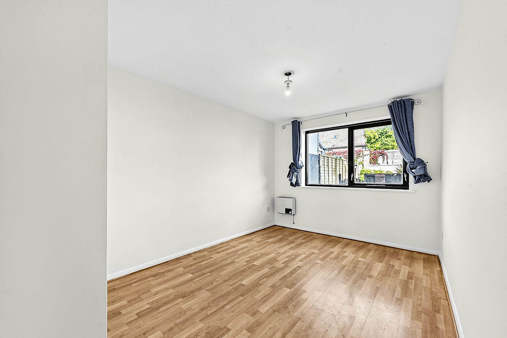 Apartment in Portsmouth - More