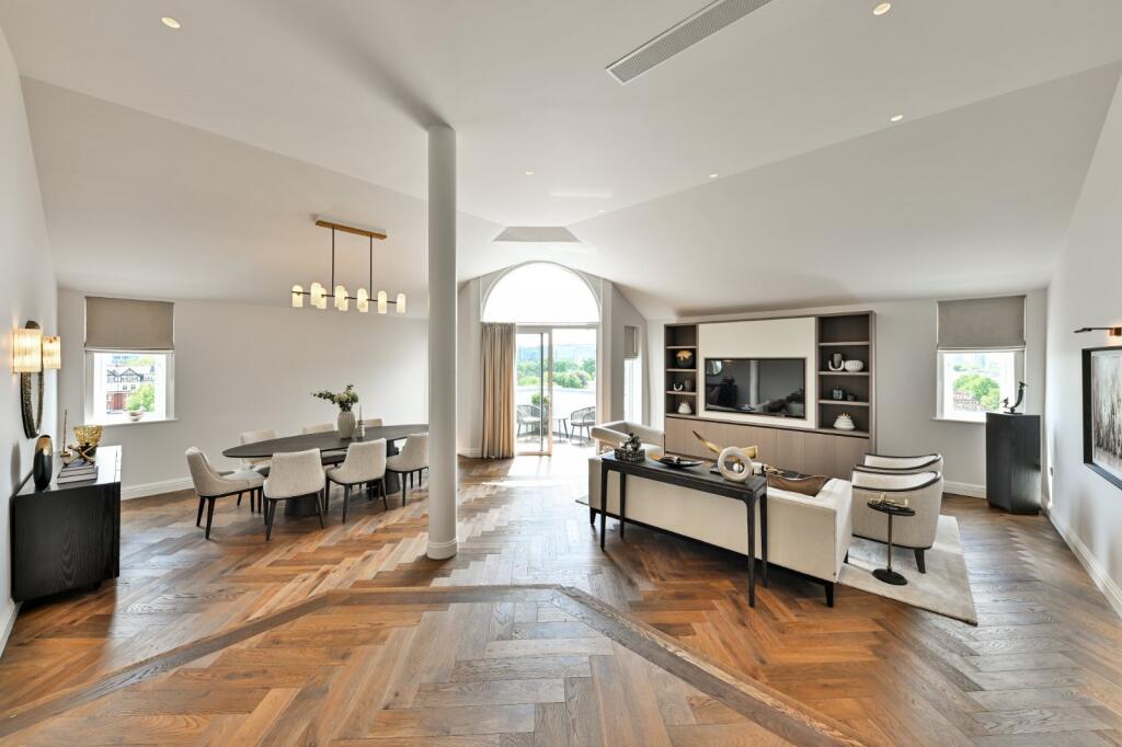 Main image of property: Randolph Avenue, London