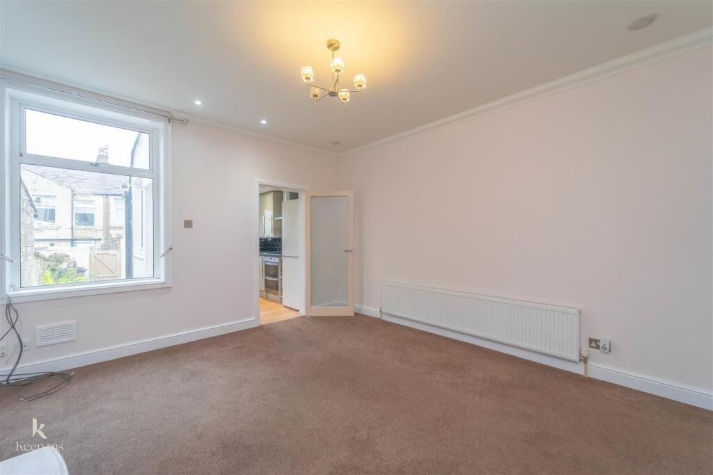 Additional image 13 of Avenue Parade, Accrington