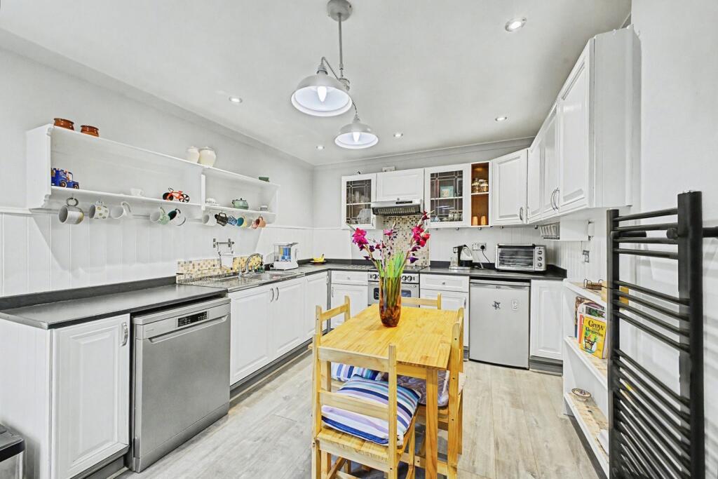 House in Northampton - More