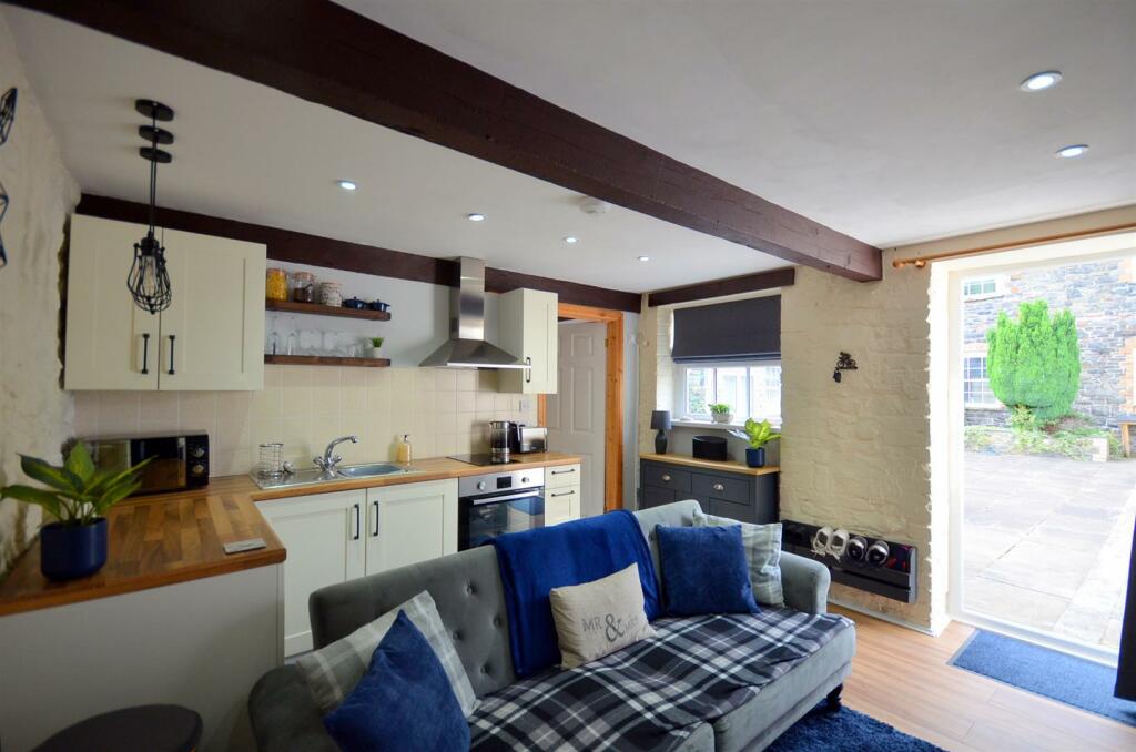 Main image of property: The Mews, South Street, Rhayader