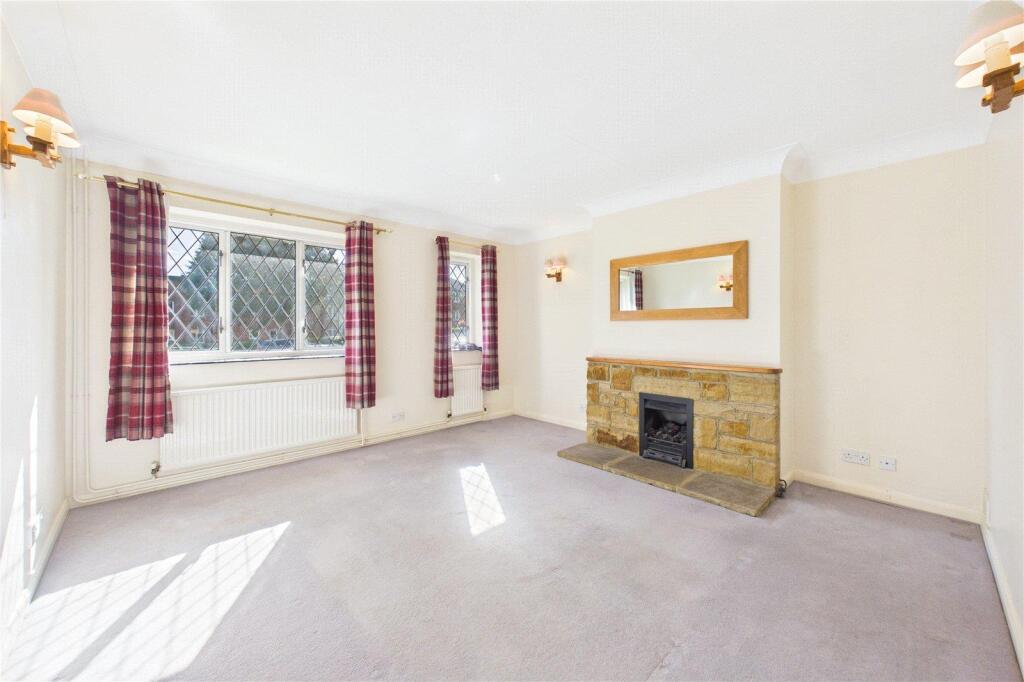 Apartment in Redhill - View 4