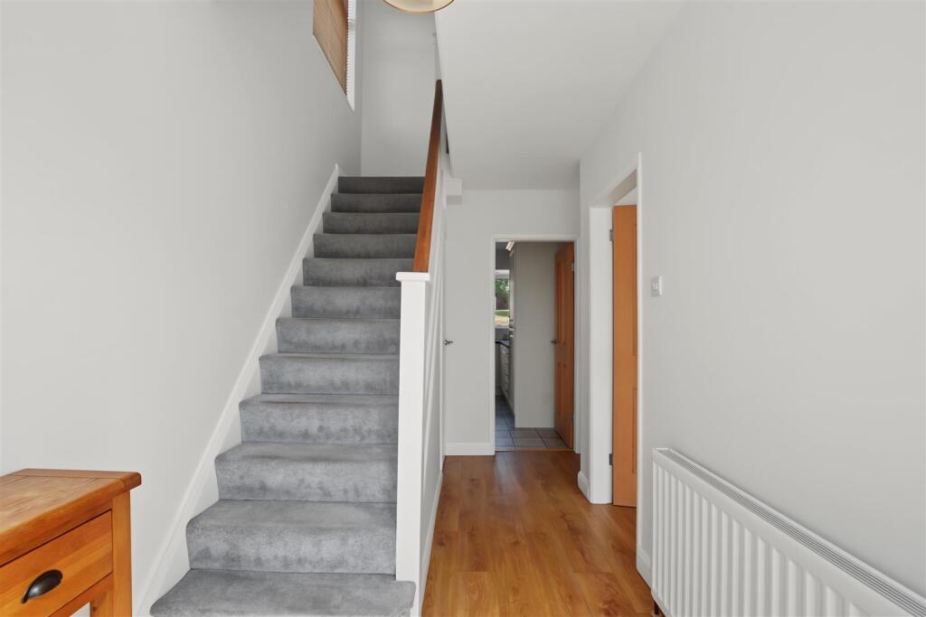 House in Nottingham - View 5