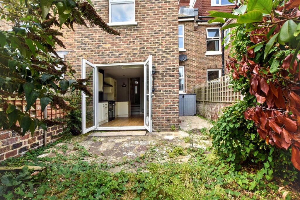 Property photo 8