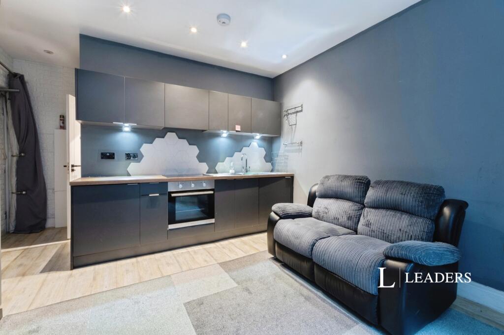 Apartment in Bournemouth - View 5