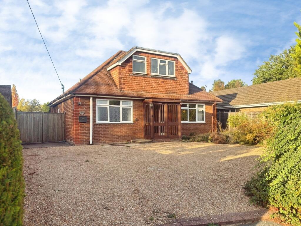Main image of property: Lower Weybourne Lane, Farnham, Surrey, GU9