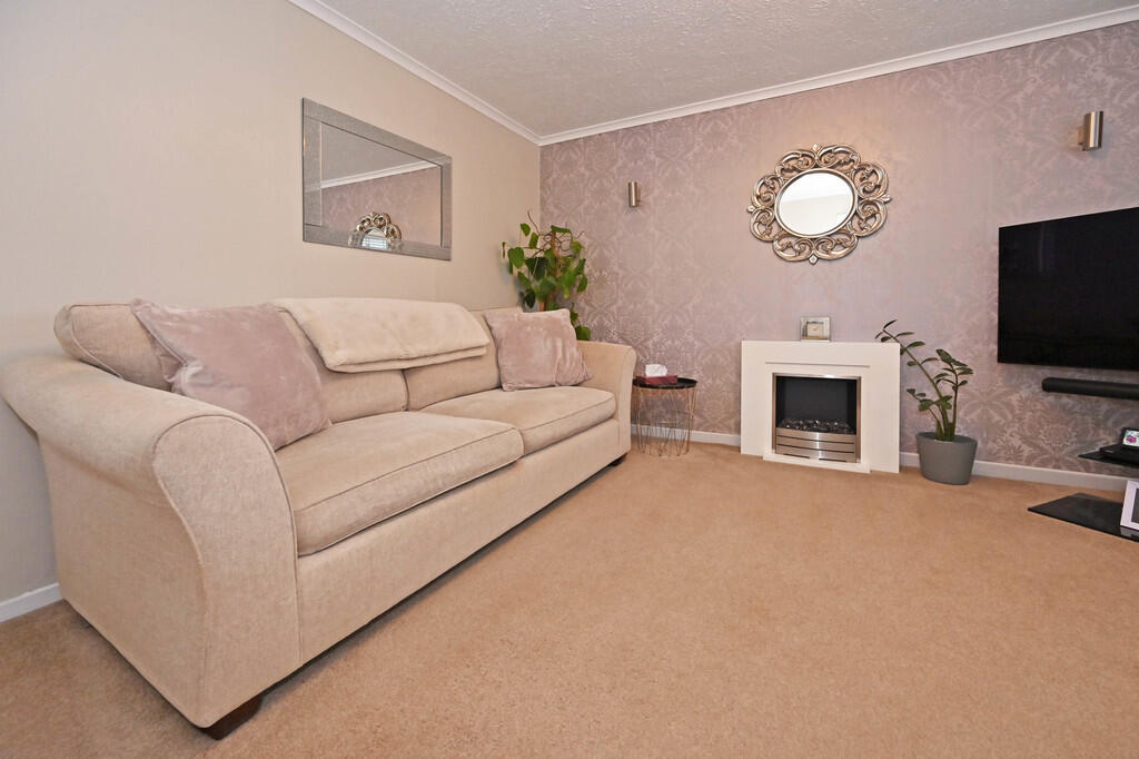 Royston Walk , Longton , Stoke-On-Trent photo 3