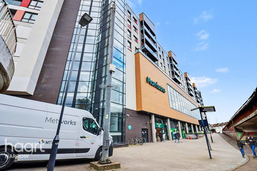 Main image of property: 19 Pinner Road, HARROW