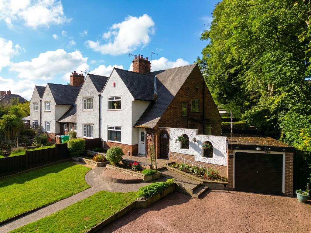 2-bed terraced on Mansfield Road, Sherwood, Nottingam, £210,000