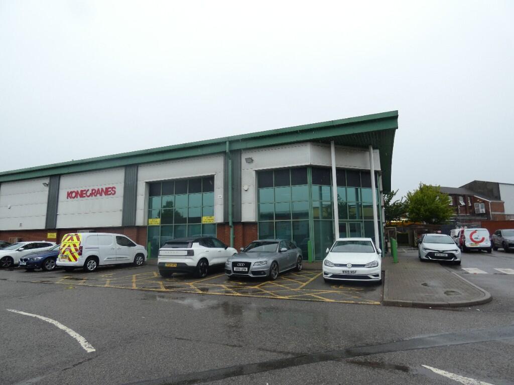 Additional image 9 of 17 Black County Park, West Bromwich B70