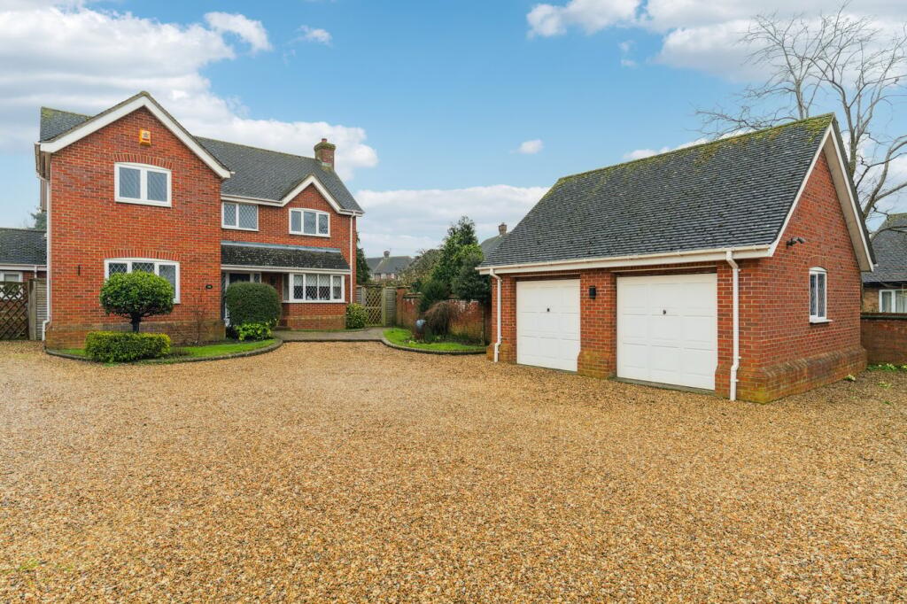 Main image of property: High Street, Arlesey, SG15