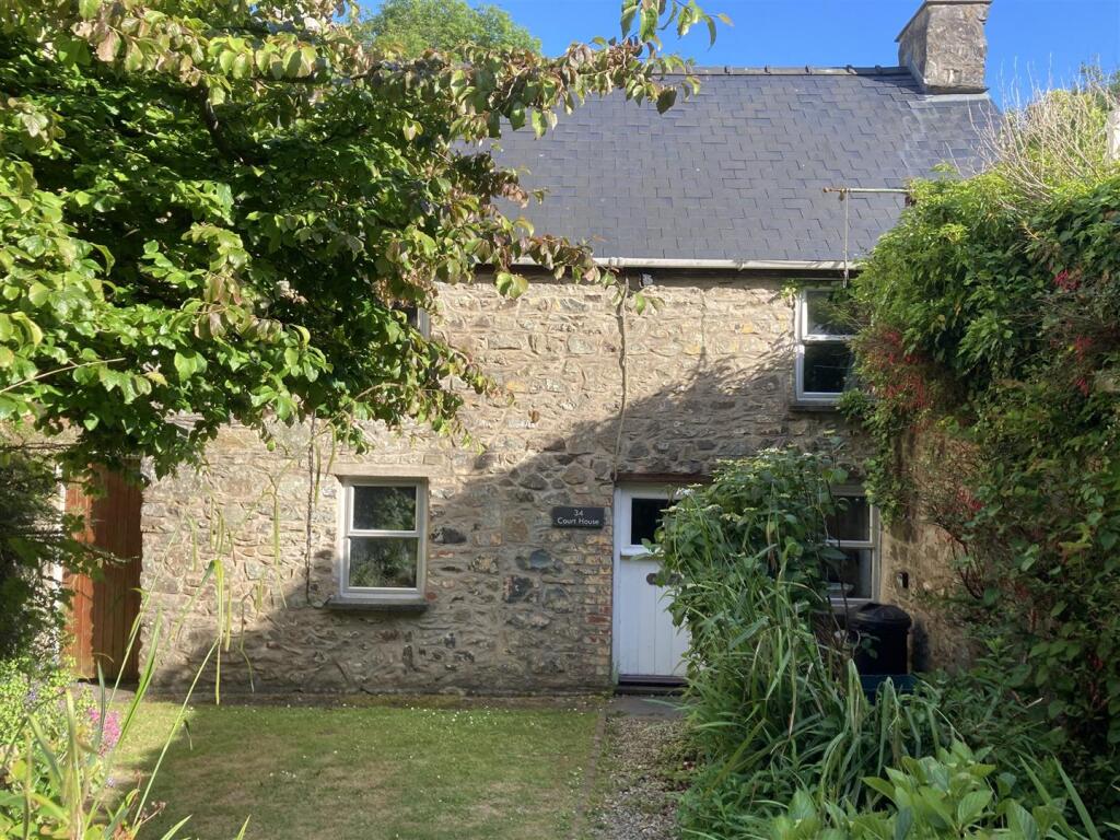 Main image of property: 34 Prendergast, Middle mill road, Solva