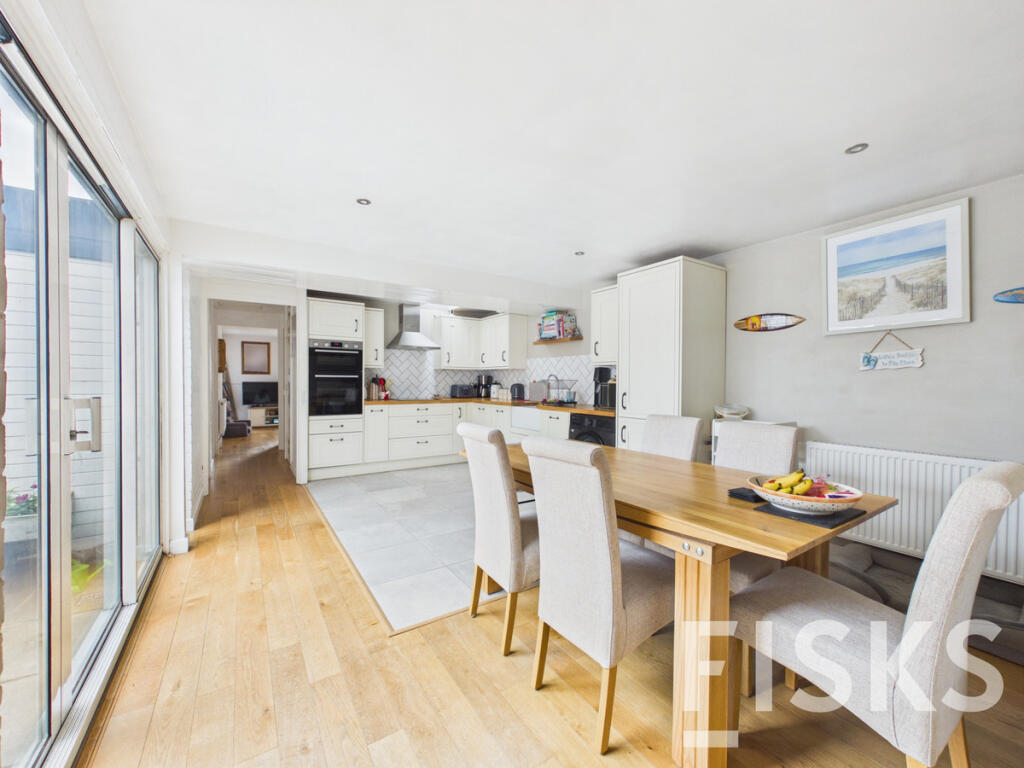 House in Basildon, Vange - View 5