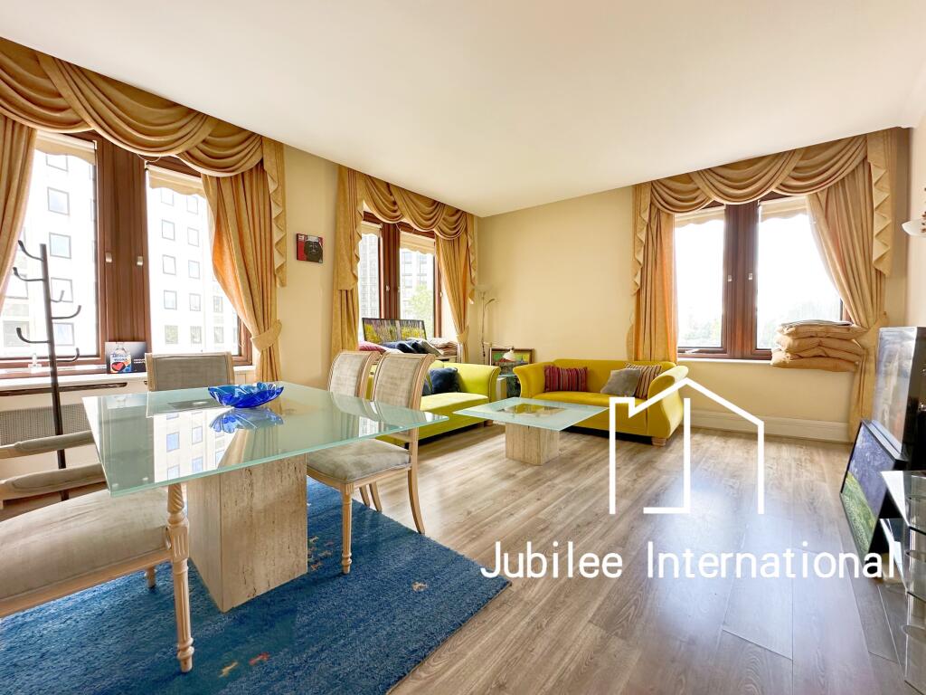Apartment in London - View 5