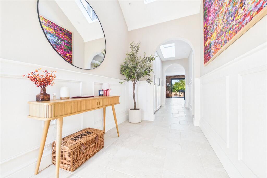 House in Reading - View 5