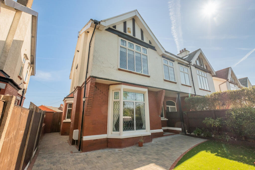 4-bed semi-detached on Links View, Ansdell, FY8, £390,000