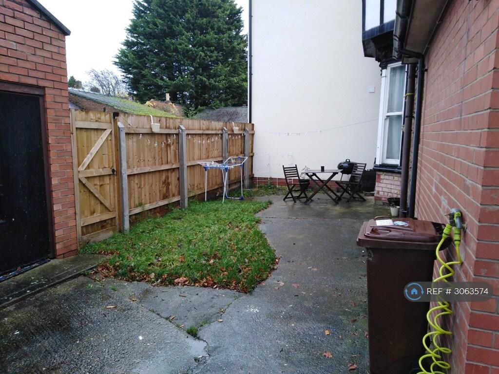 Property photo 11