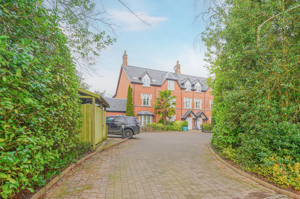 Additional image 20 of Avenue Road, Dorridge, B93