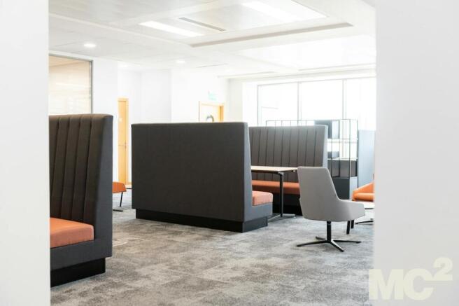 International Business Lounge 2.jpg