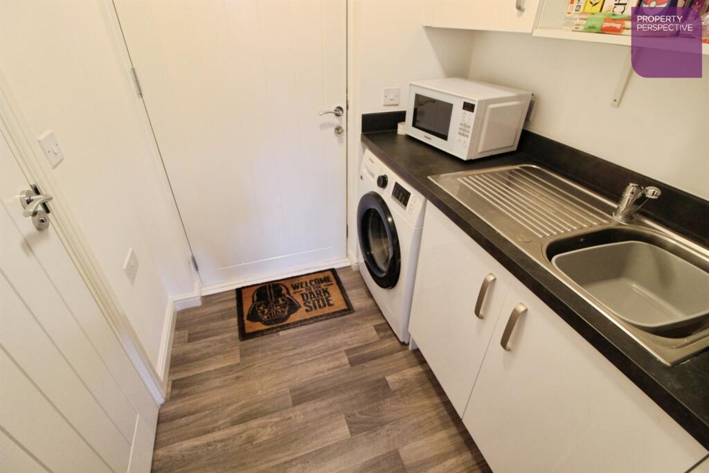 House in Hull, Kingston upon Hull - More