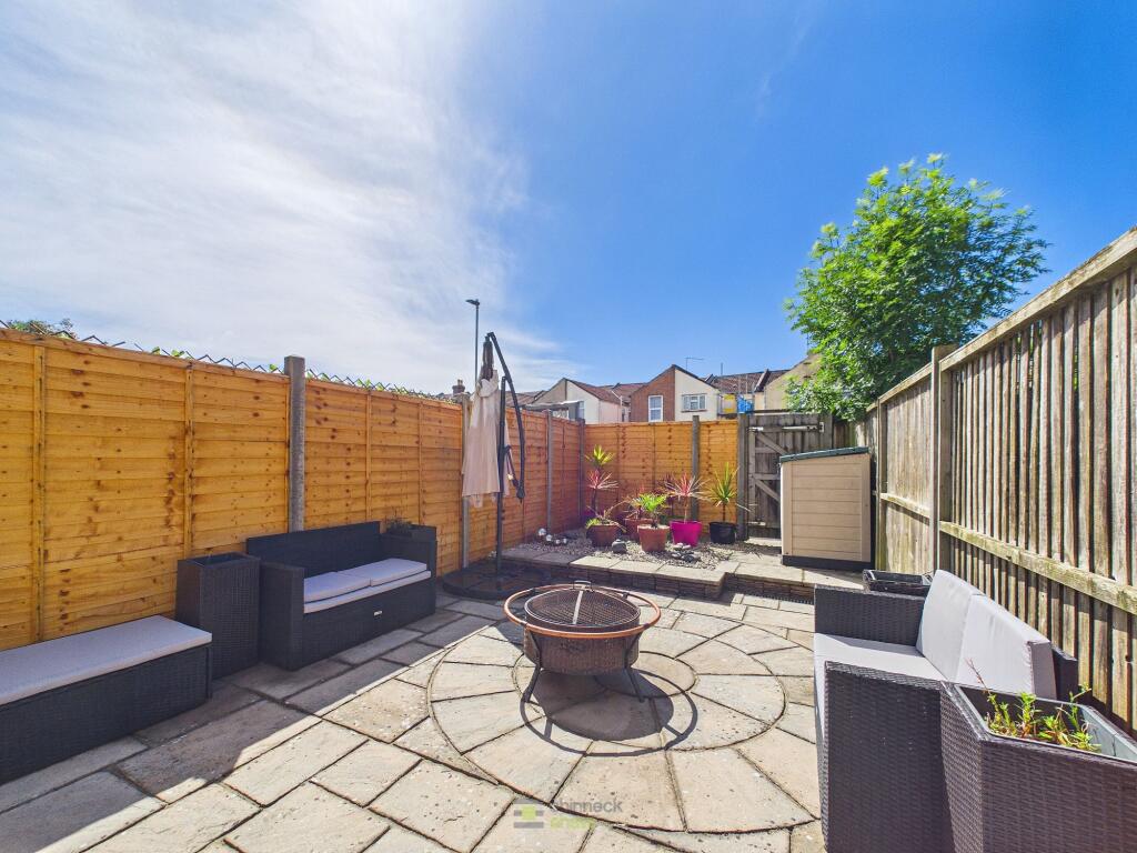 South Road, Portsmouth, PO1 - View 4