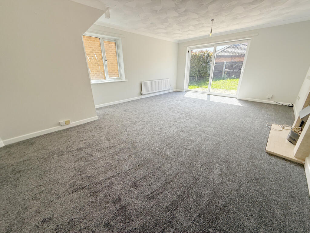 Mcwilliam Close, Poole, BH12 5 photo 3