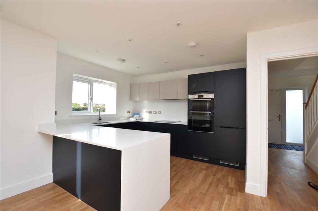 House in Felixstowe, Old Felixstowe - View 2