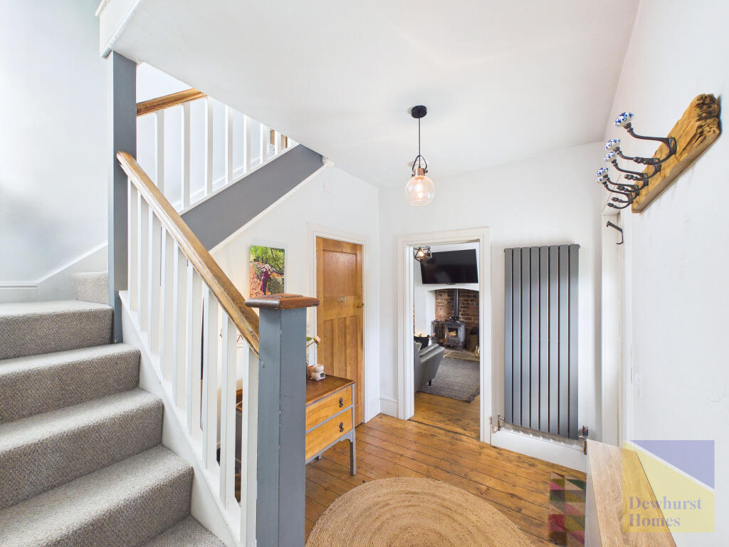 House in South Ribble, Penwortham - More